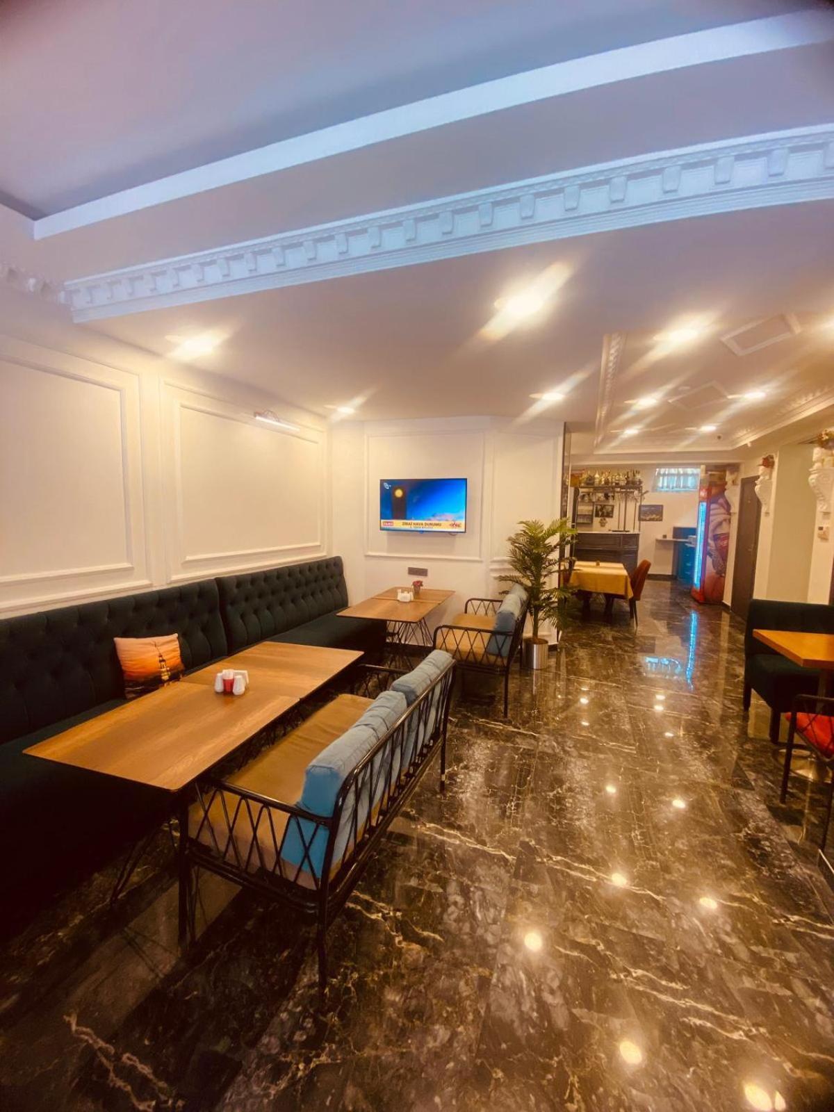 Adora Hotel Cafe & Restaurant İstanbul Dış mekan fotoğraf